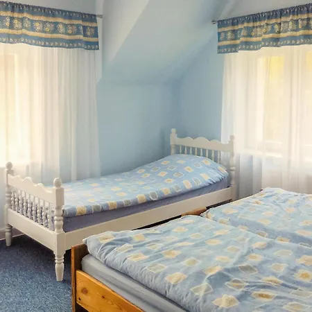 4 Bedroom Amazing In Dziemiany